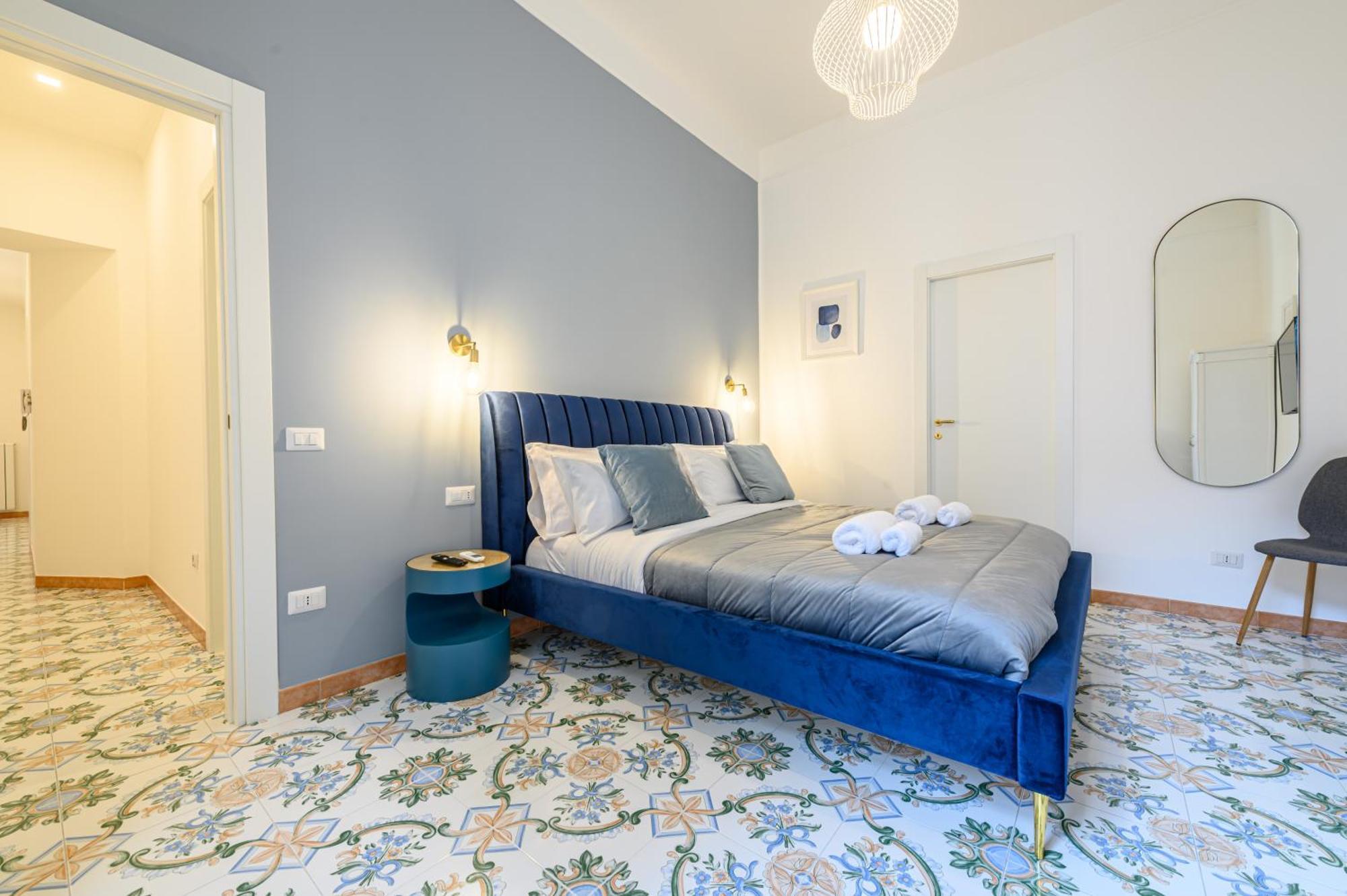 Guest House 121 Charming Apartment 那不勒斯 外观 照片